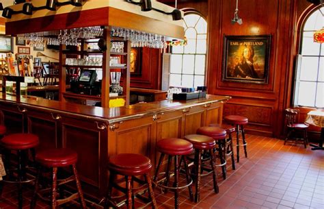 Cheers bar in boston - 